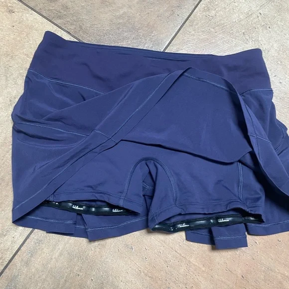 Lululemon Circuit Breaker Skirt II Twilight Blue navy sz 6 Tennis pickleball - Picture 4 of 6